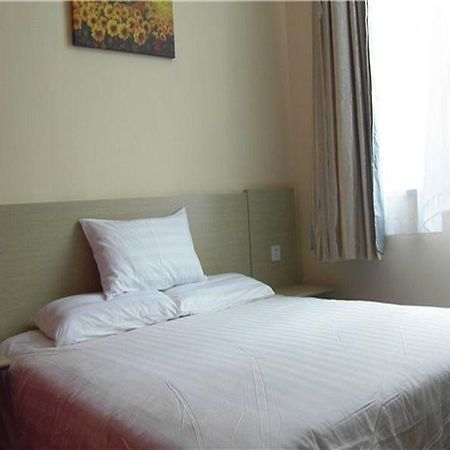 Hanting Express Sanya The First Market Branch Hotel Exteriér fotografie
